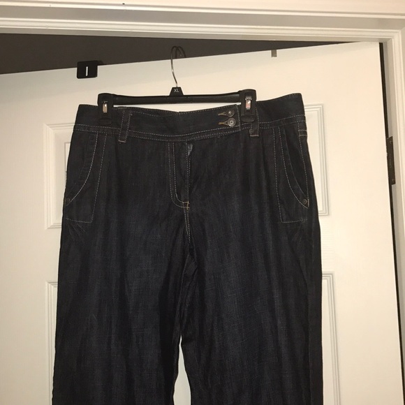Brand New Jeans - Picture 1 of 6